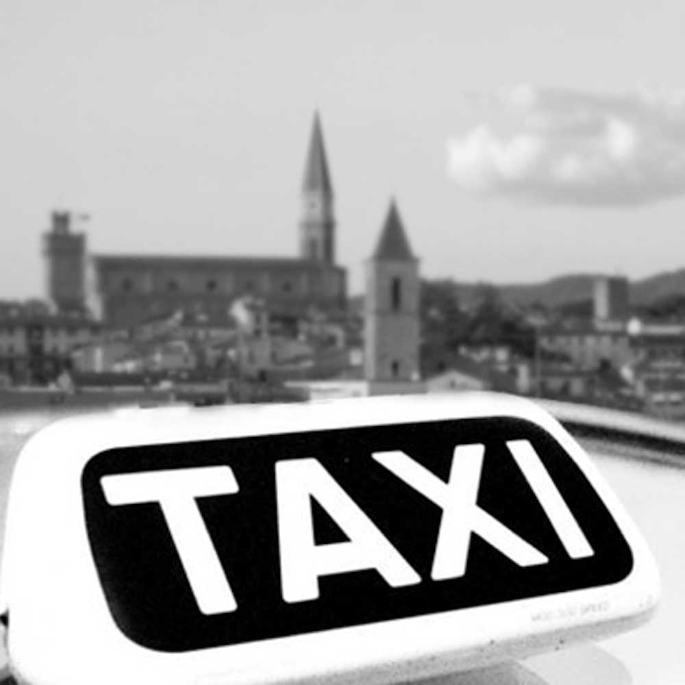 TAXI AREZZO